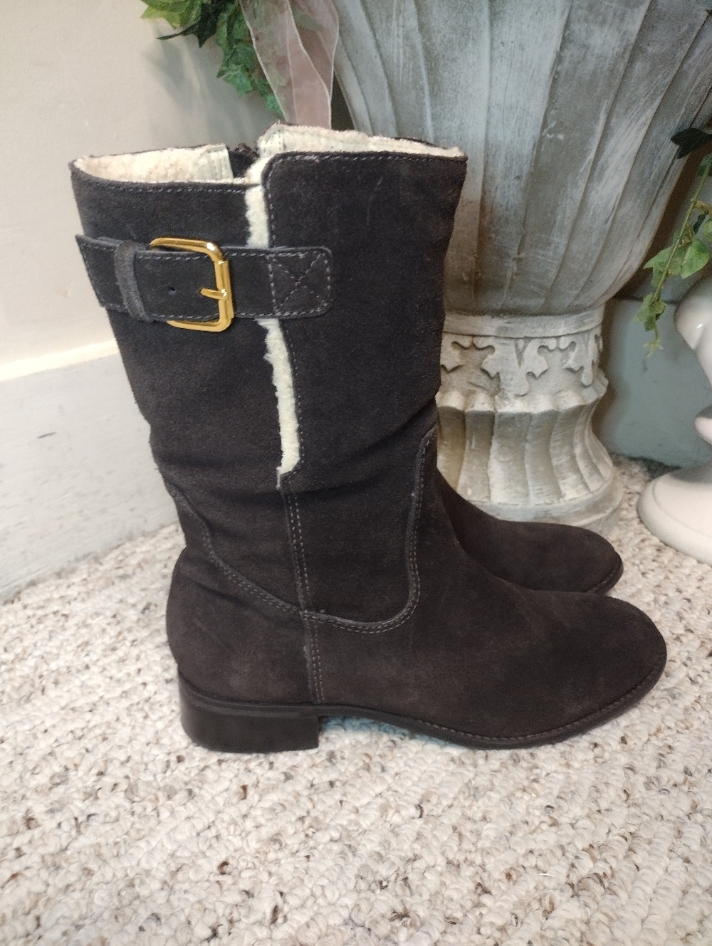 Talbot's Tinley Women's Dark Brown Suede Mid-Calf Shearling Lined Boots - Picture 10 of 10